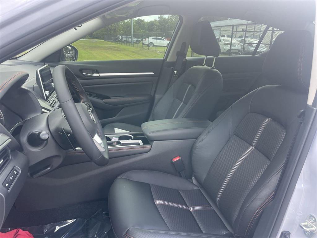 new 2025 Nissan Altima car, priced at $29,895