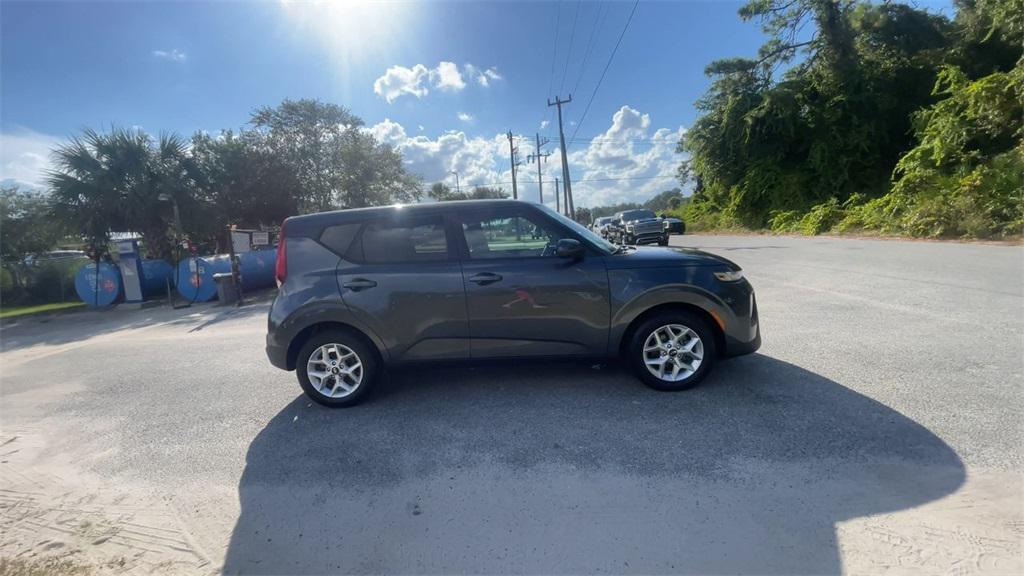 used 2021 Kia Soul car, priced at $15,350
