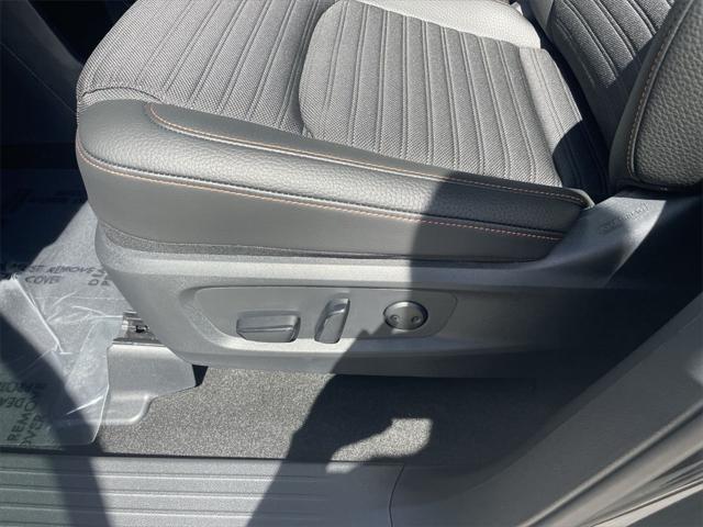 new 2025 Nissan Pathfinder car, priced at $46,505