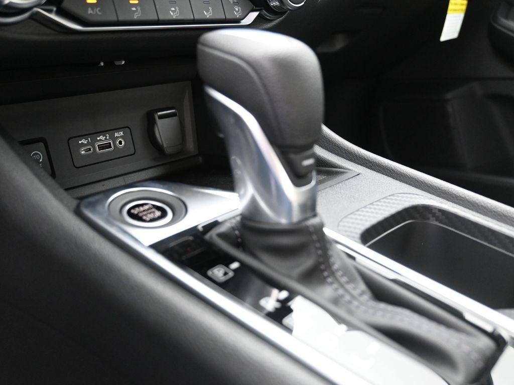 new 2025 Nissan Sentra car, priced at $23,825