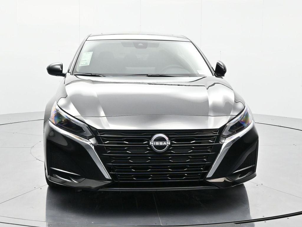 new 2025 Nissan Altima car, priced at $28,950