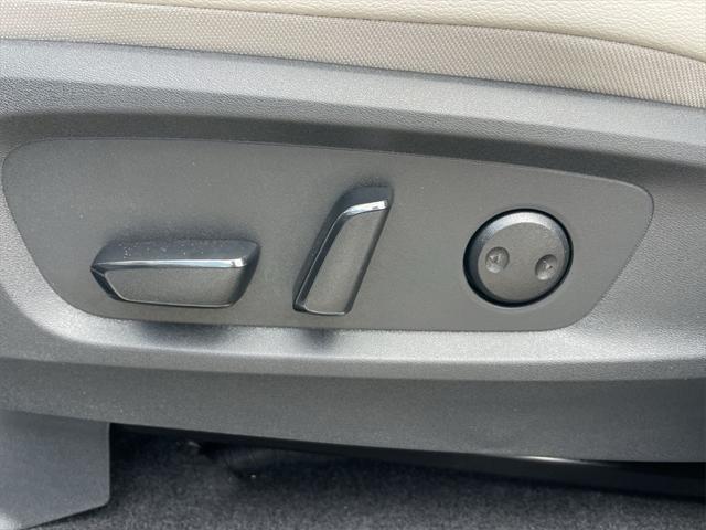 new 2025 Nissan Pathfinder car, priced at $46,035
