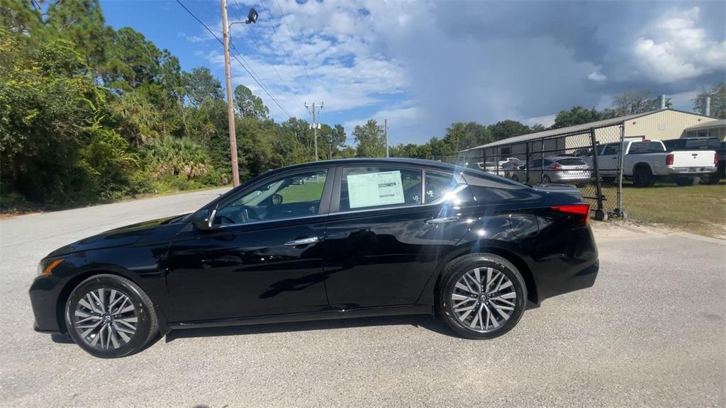 new 2025 Nissan Altima car, priced at $27,964