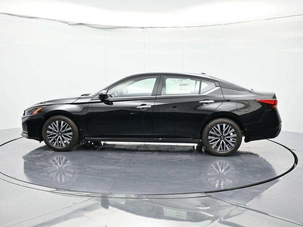 new 2025 Nissan Altima car, priced at $27,964
