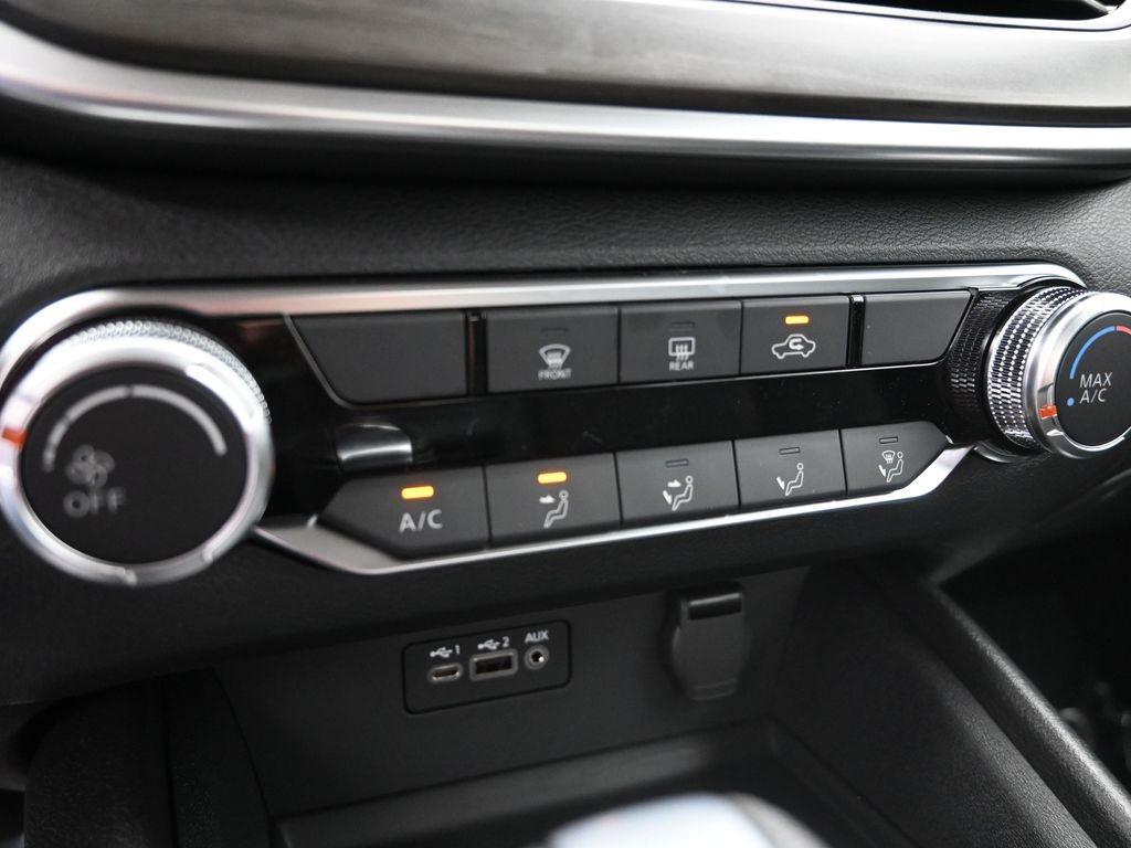 new 2025 Nissan Altima car, priced at $27,964