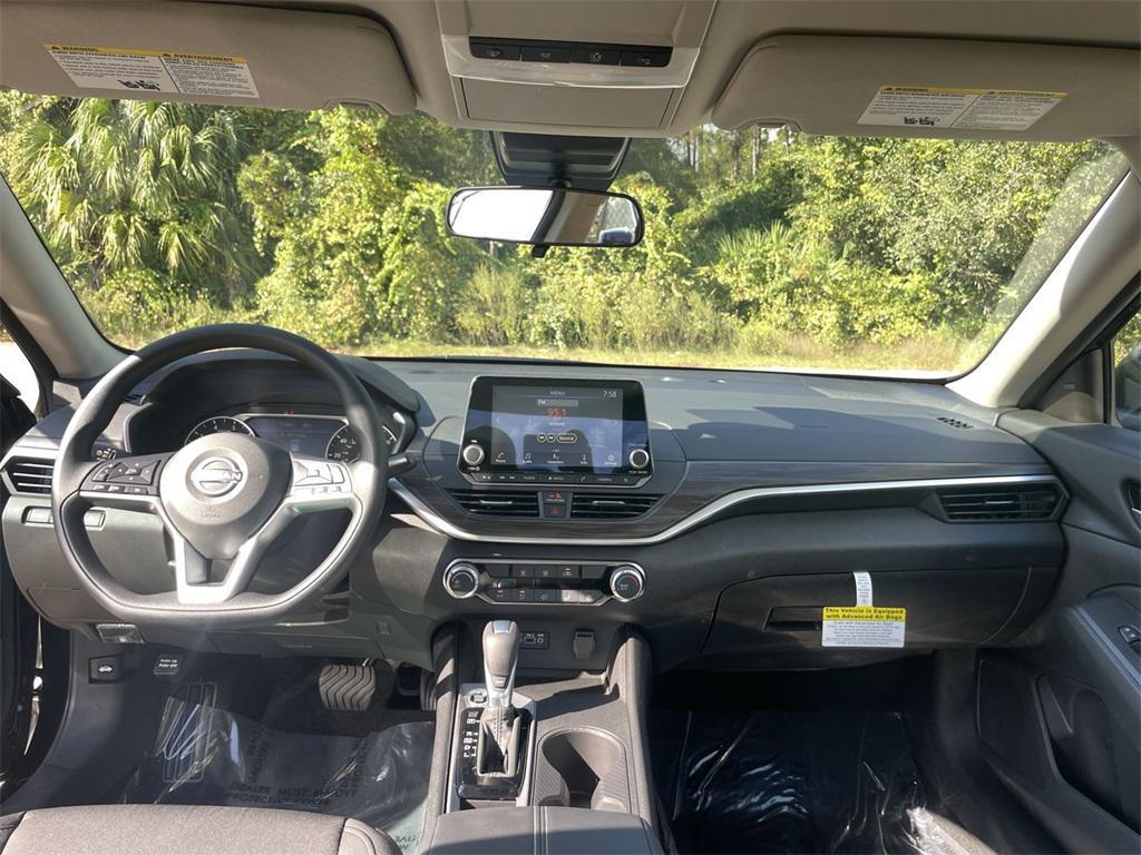 new 2025 Nissan Altima car, priced at $27,964