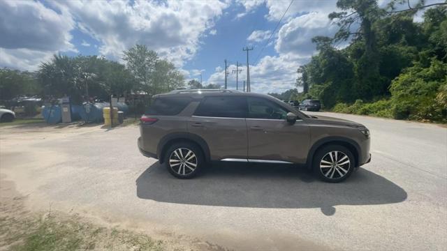 new 2024 Nissan Pathfinder car, priced at $52,775