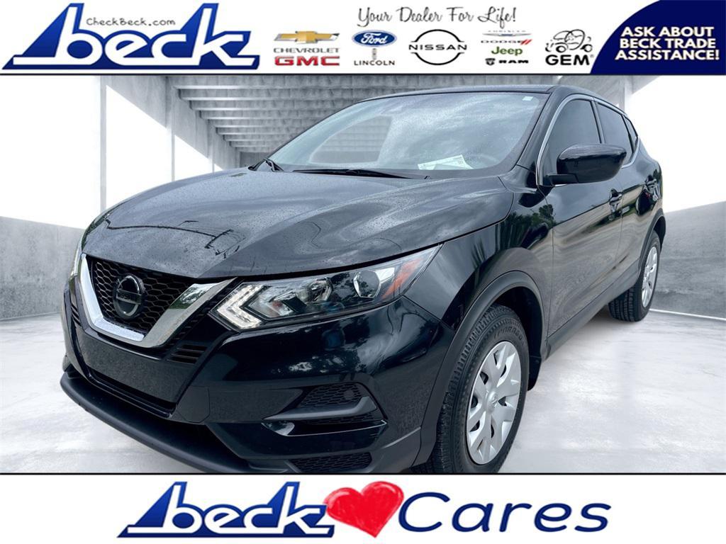 used 2020 Nissan Rogue Sport car, priced at $13,900