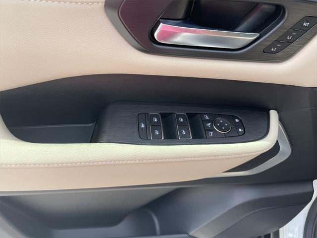 new 2025 Nissan Armada car, priced at $79,320