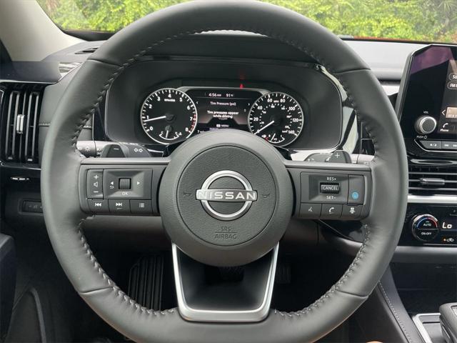 new 2025 Nissan Pathfinder car, priced at $44,225
