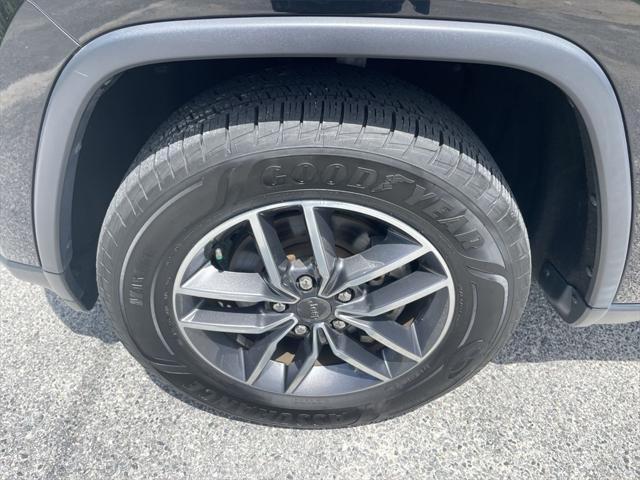used 2019 Jeep Grand Cherokee car, priced at $21,991
