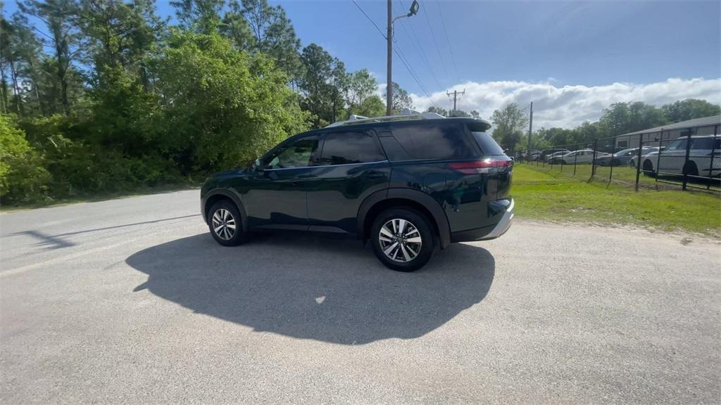 new 2025 Nissan Pathfinder car, priced at $43,129