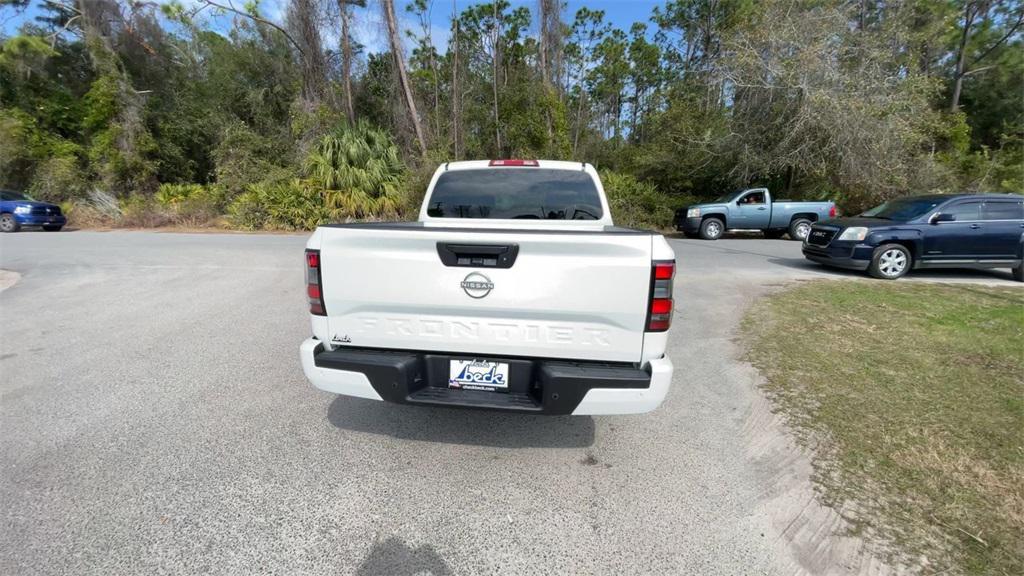 new 2025 Nissan Frontier car, priced at $36,194