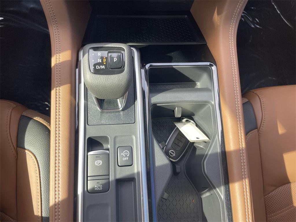 new 2025 Nissan Pathfinder car, priced at $49,156