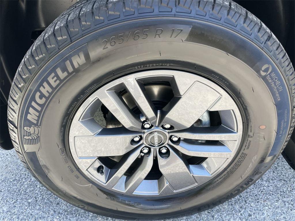 new 2025 Nissan Frontier car, priced at $44,439