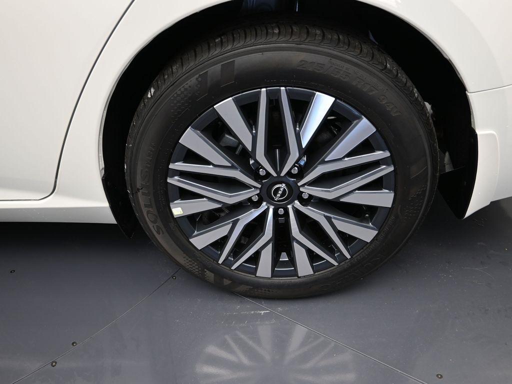 new 2025 Nissan Altima car, priced at $28,370