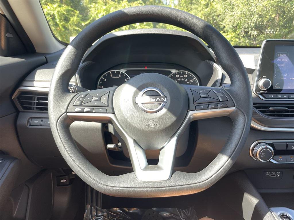 new 2025 Nissan Altima car, priced at $28,370