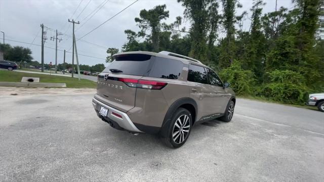 new 2024 Nissan Pathfinder car, priced at $51,905