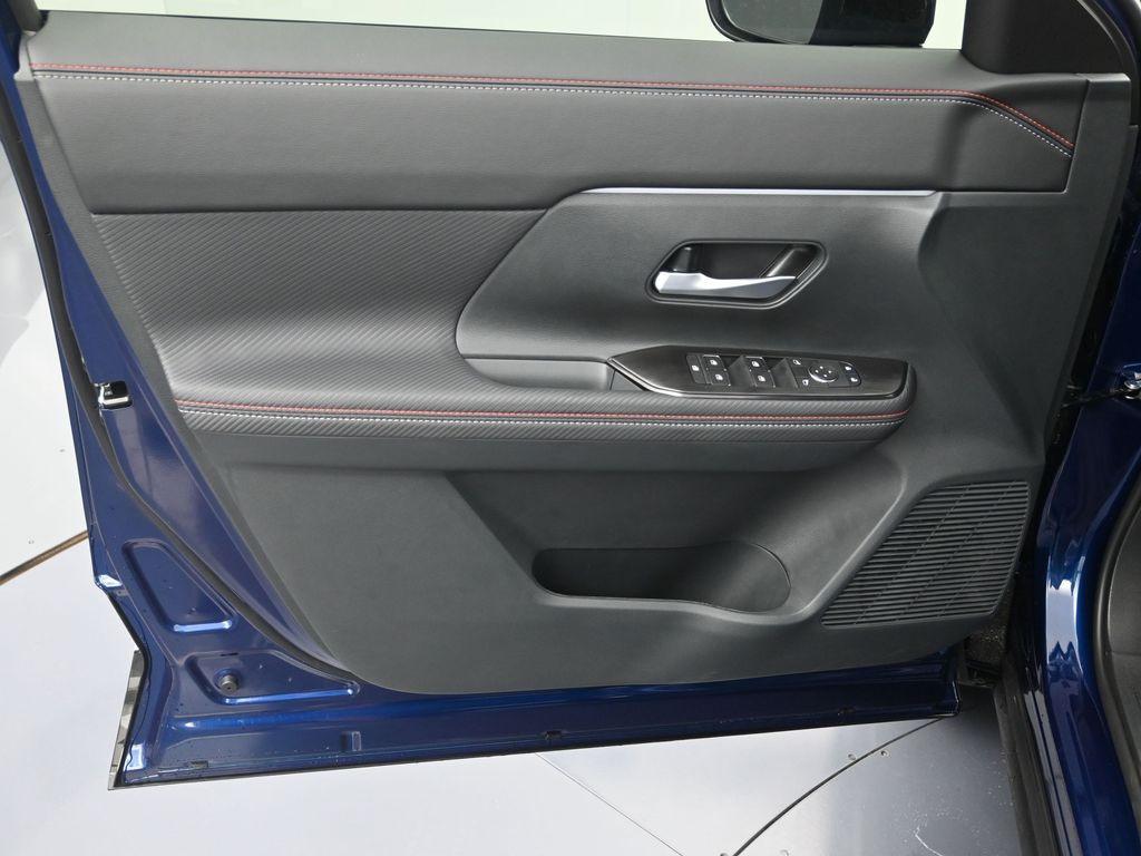 new 2026 Nissan Kicks car, priced at $28,978