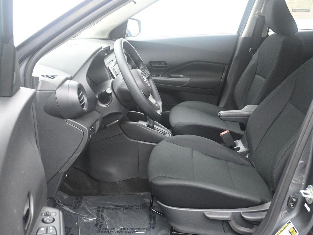 new 2025 Nissan Kicks car, priced at $23,347