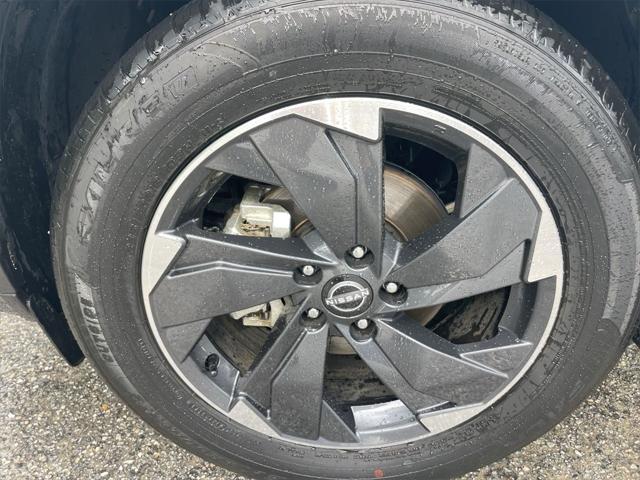 used 2024 Nissan Rogue car, priced at $26,995