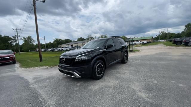 new 2025 Nissan Pathfinder car, priced at $46,595