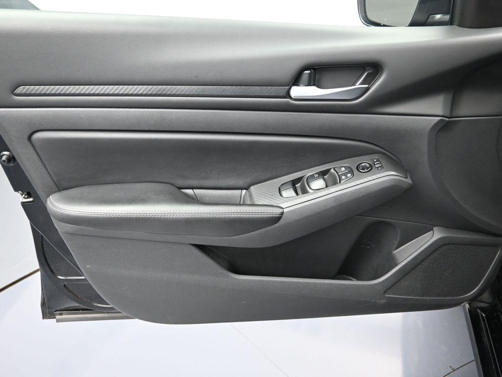 used 2024 Nissan Altima car, priced at $21,995