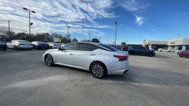 new 2024 Nissan Altima car, priced at $31,700