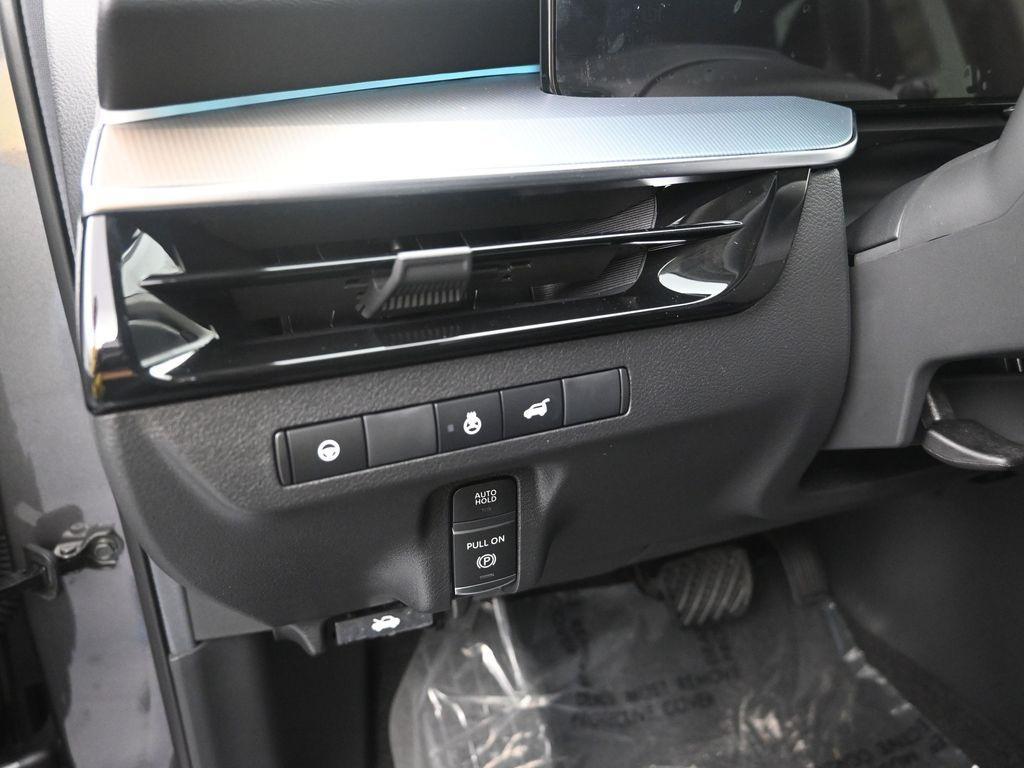 new 2025 Nissan Murano car, priced at $47,003