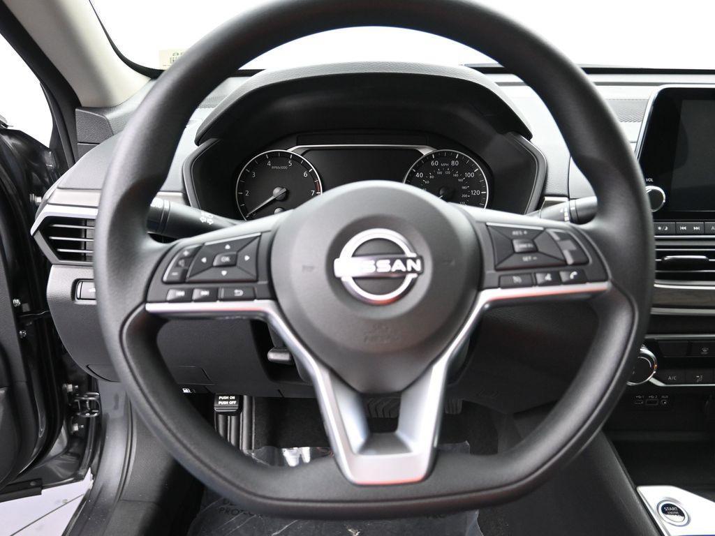 new 2025 Nissan Altima car, priced at $27,964
