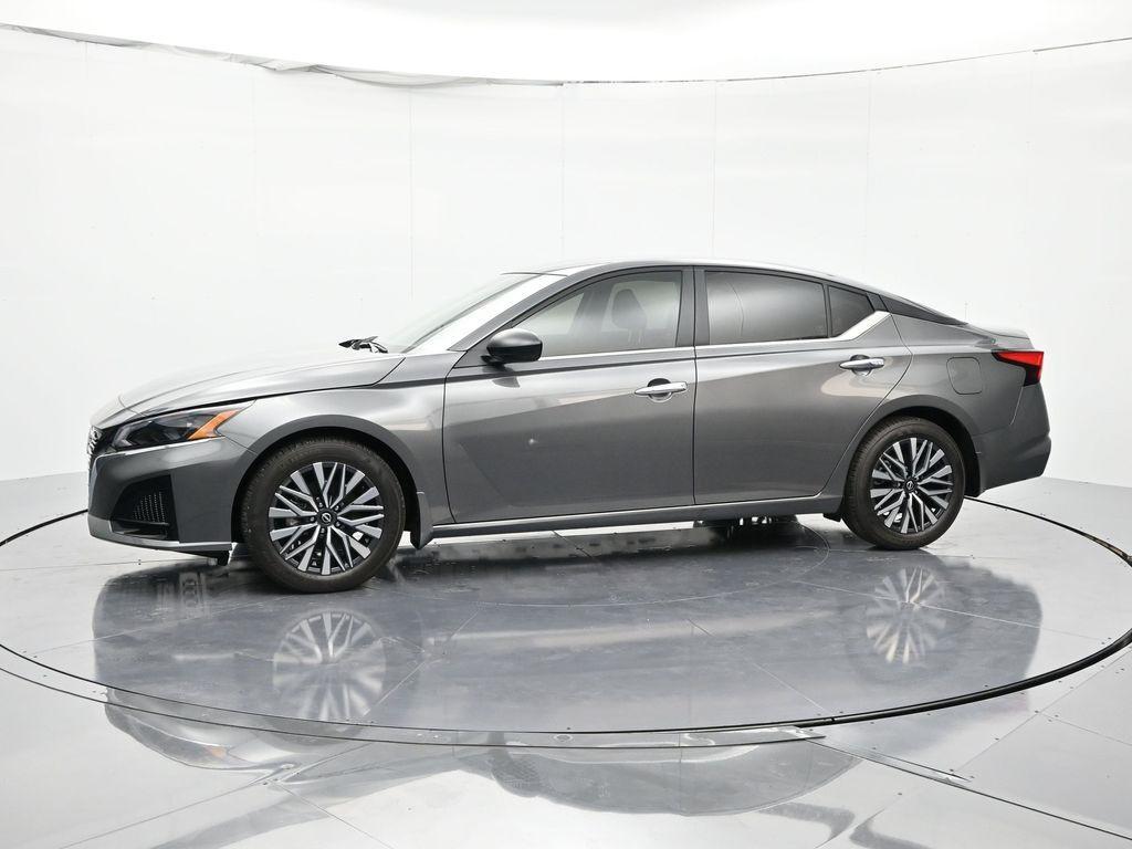 new 2025 Nissan Altima car, priced at $27,964