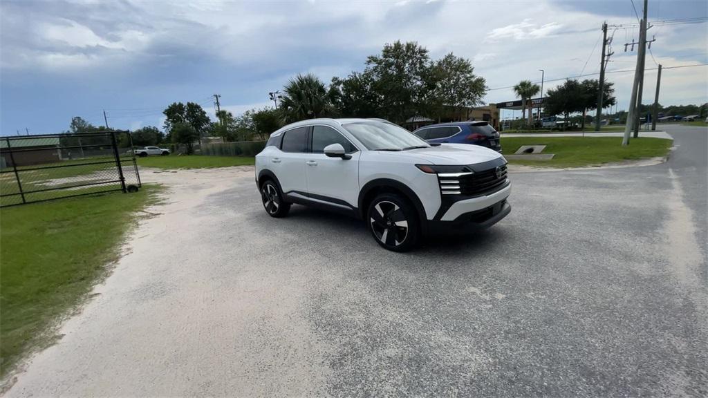 new 2025 Nissan Kicks car, priced at $27,816