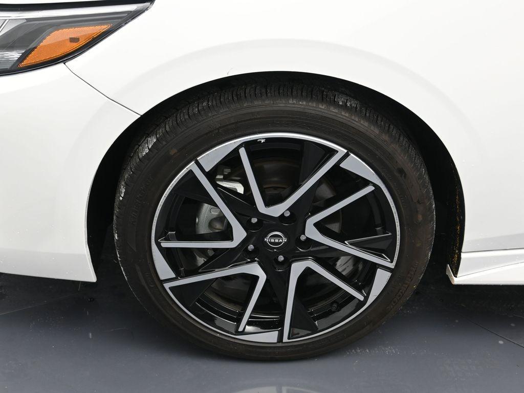 used 2025 Nissan Sentra car, priced at $22,222