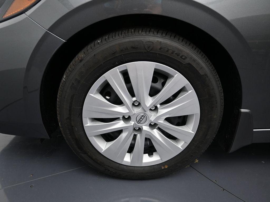 new 2025 Nissan Sentra car, priced at $22,487