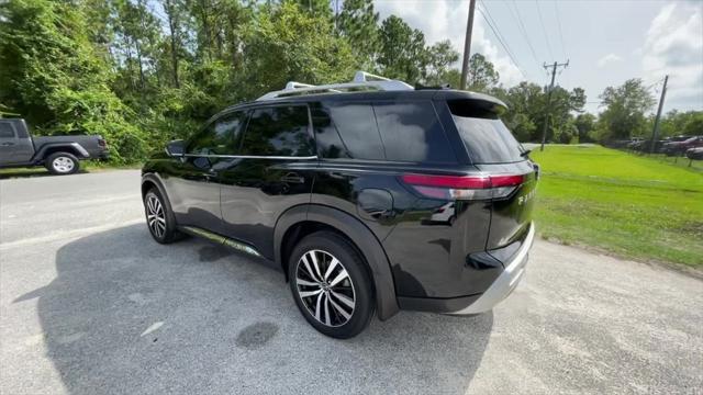 new 2024 Nissan Pathfinder car, priced at $51,975