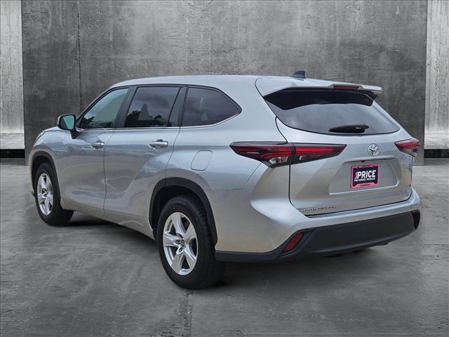used 2024 Toyota Highlander car, priced at $35,993