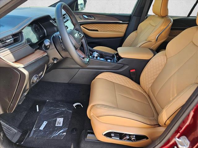 new 2025 Jeep Grand Cherokee car, priced at $55,993