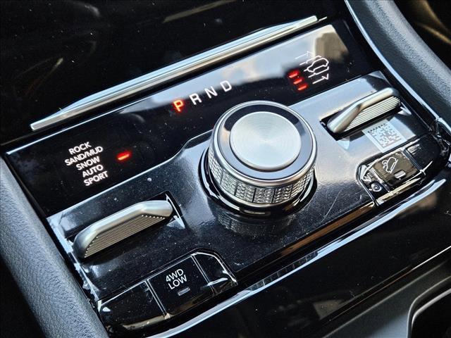 new 2025 Jeep Grand Cherokee car, priced at $55,993