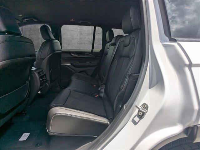 new 2025 Jeep Grand Cherokee car, priced at $36,890