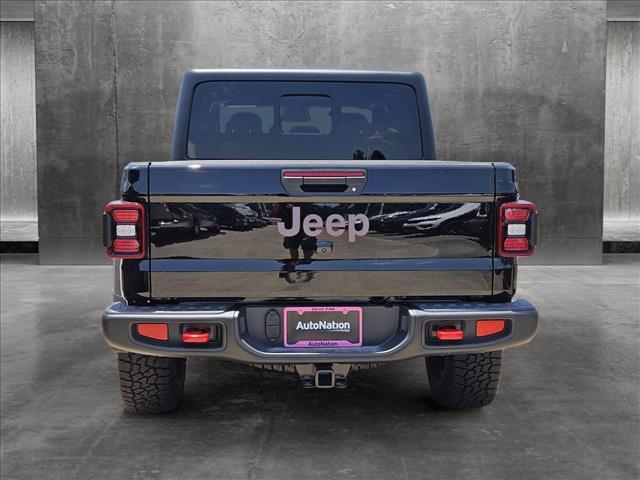 new 2024 Jeep Gladiator car, priced at $51,101