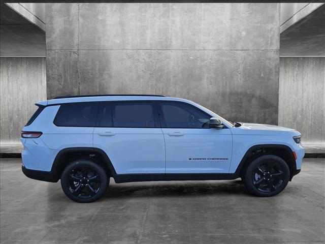 new 2024 Jeep Grand Cherokee L car, priced at $43,529