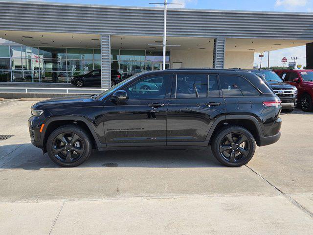 new 2024 Jeep Grand Cherokee car, priced at $38,777