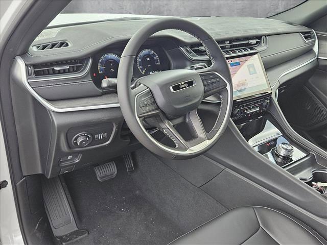 new 2025 Jeep Grand Cherokee car, priced at $43,256