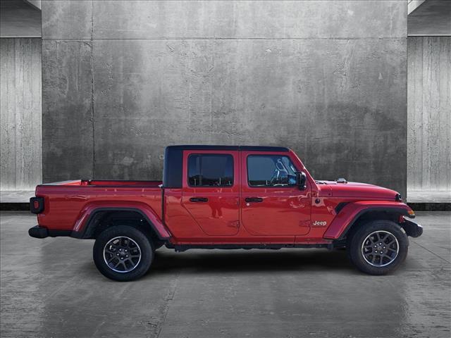 used 2023 Jeep Gladiator car, priced at $30,952