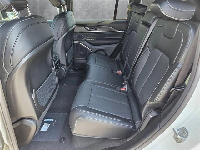 new 2025 Jeep Grand Cherokee car, priced at $50,490