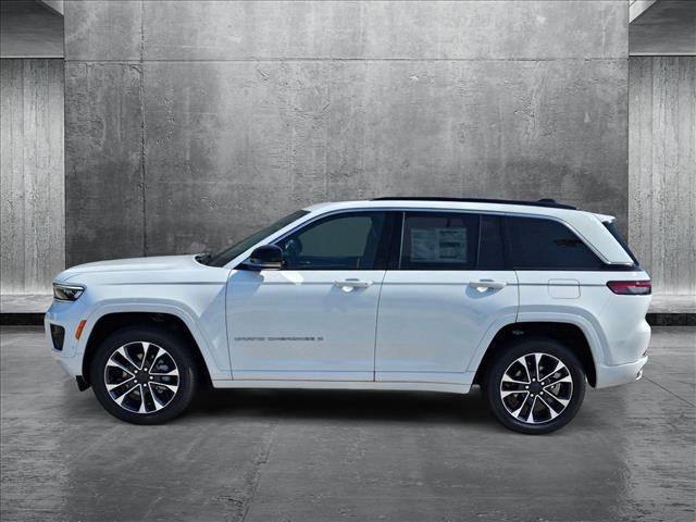 new 2025 Jeep Grand Cherokee car, priced at $50,490