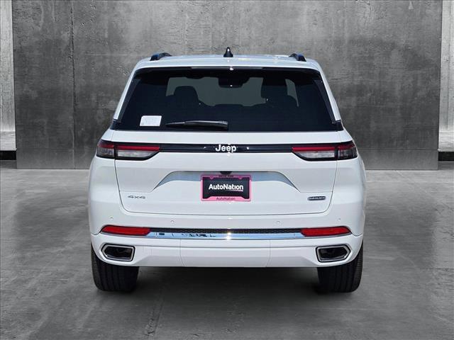 new 2025 Jeep Grand Cherokee car, priced at $50,490
