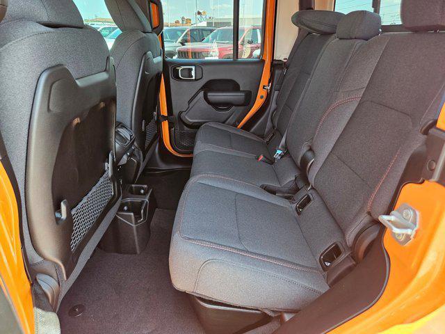 new 2025 Jeep Gladiator car, priced at $47,641