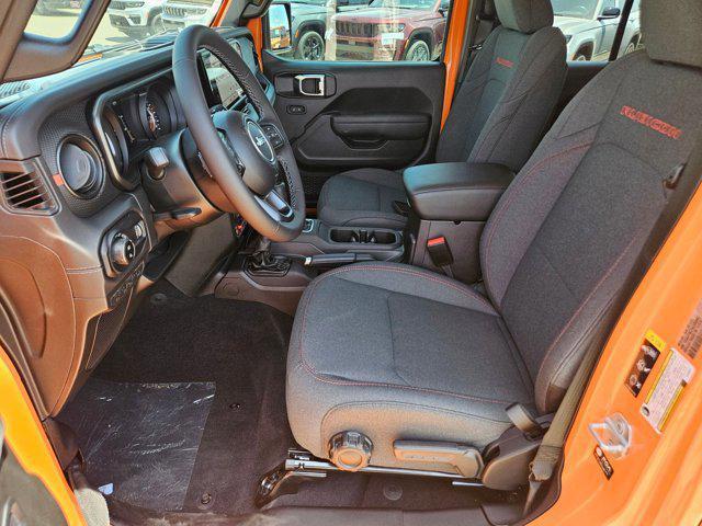 new 2025 Jeep Gladiator car, priced at $47,641