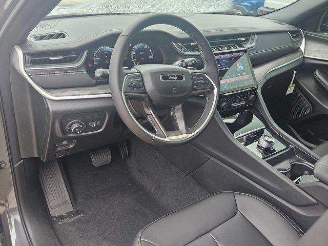 new 2025 Jeep Grand Cherokee L car, priced at $44,084